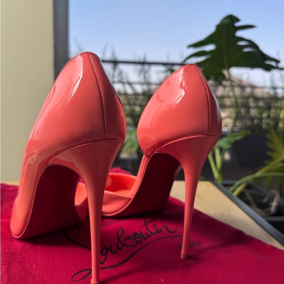 Christian Louboutin Coral Patent Leather Pumps - Picture 2 of 9